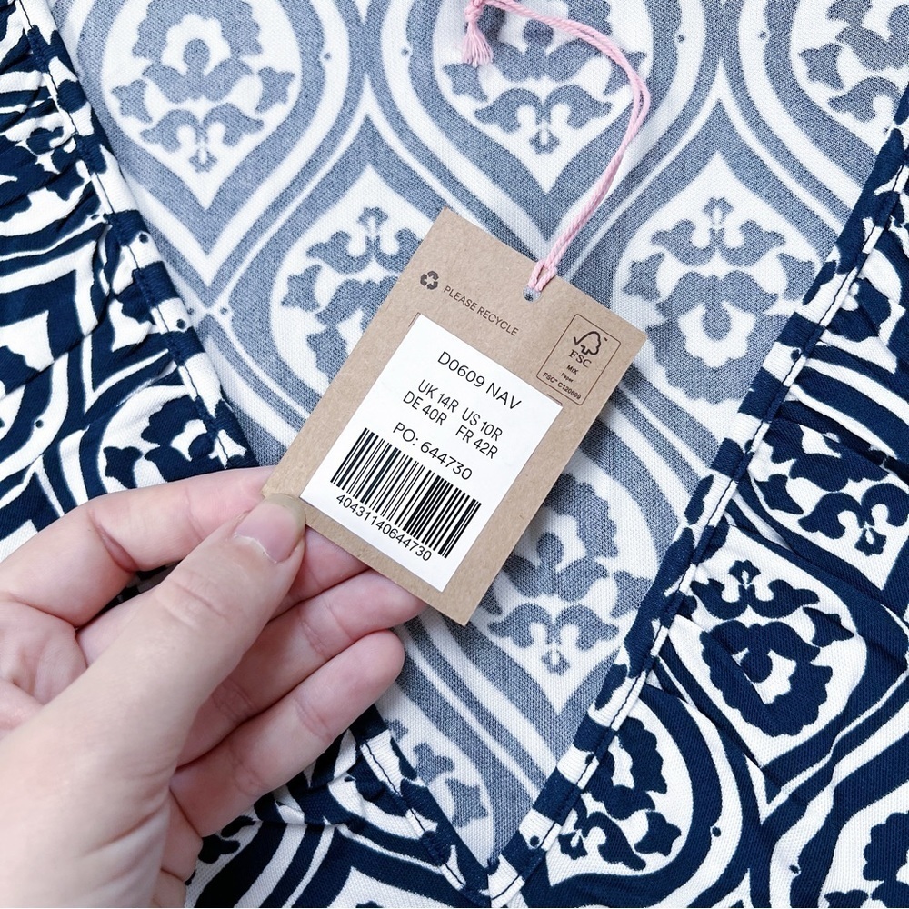 Boden • V-neck Jersey Midi Dress French Navy blue white Geo Cascade pattern - Picture 5 of 11